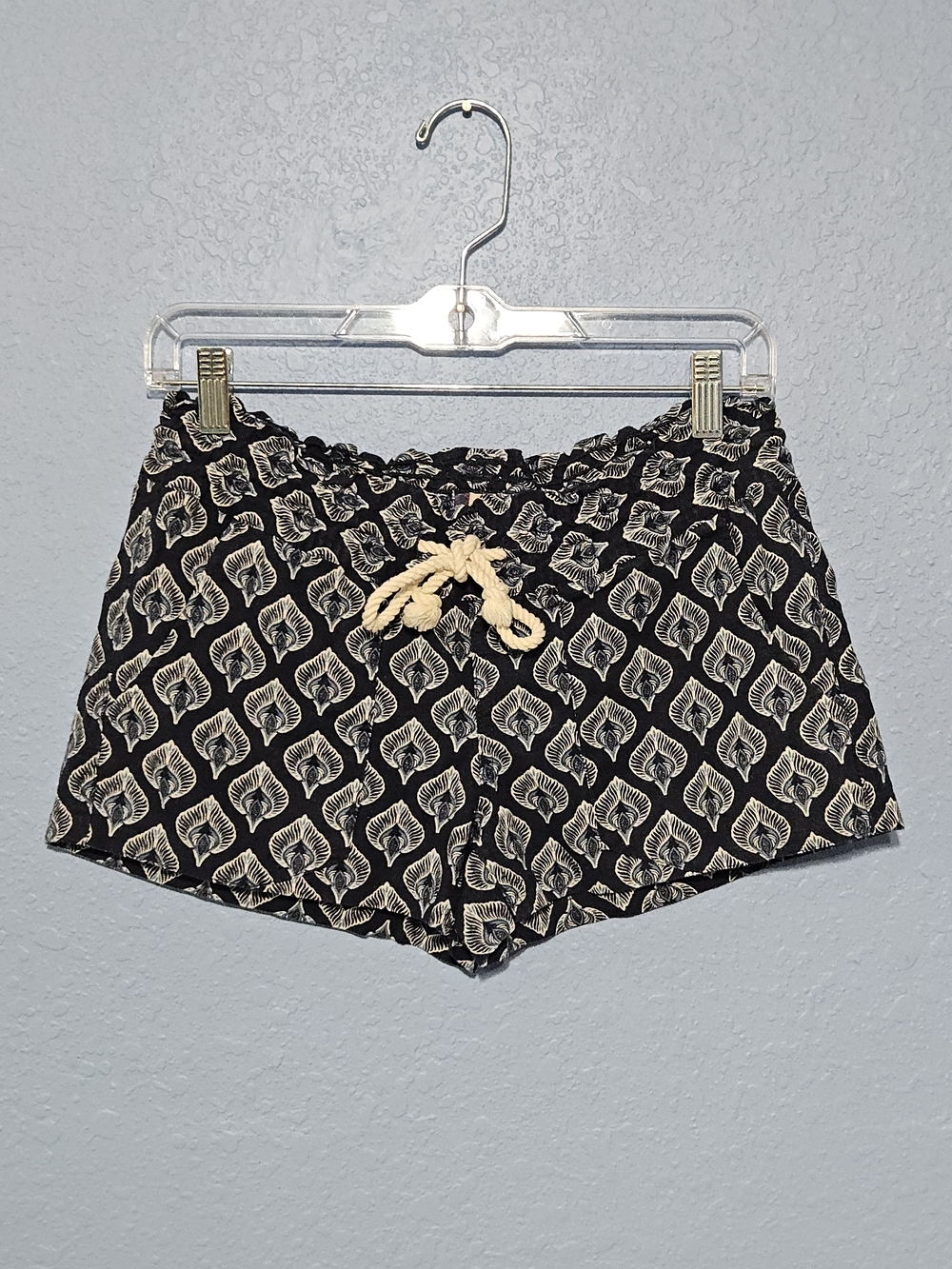 Roxy Navy and Cream Floral Lounge Shorts